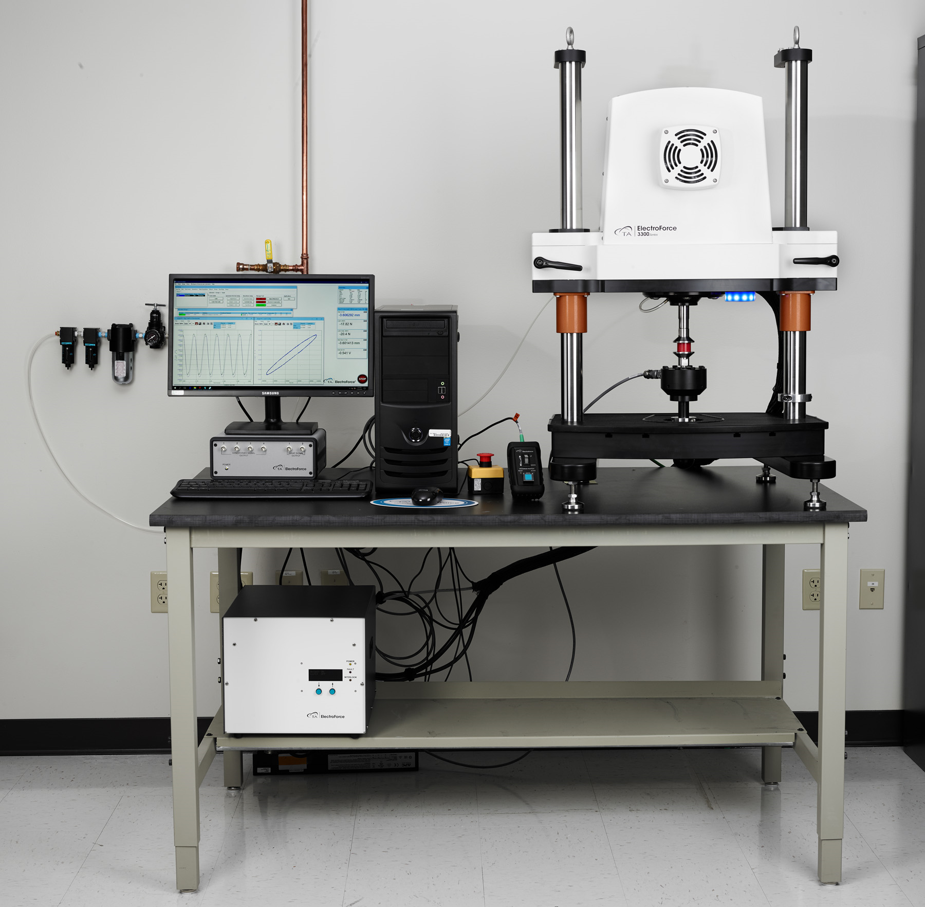 Figure 2. ElectroForce 3330 test instrument used for fatigue testing of samples