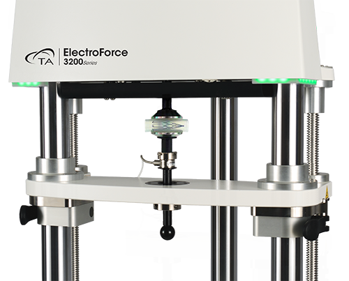 Figure 4. The ElectroForce 3200 with IVC Filter 1 Mounted for Compressive Testing